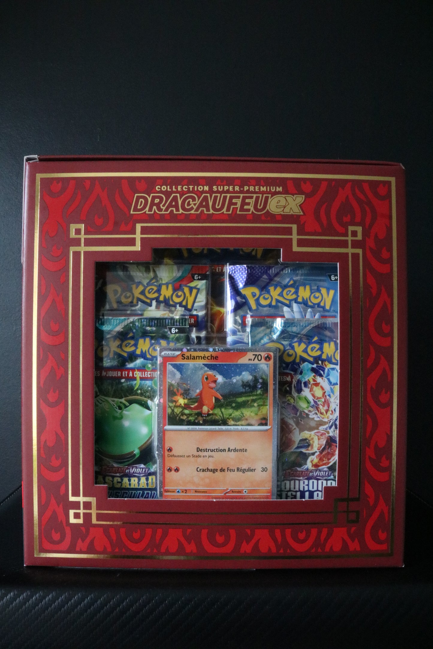Coffret Dracaufeu Super Premium